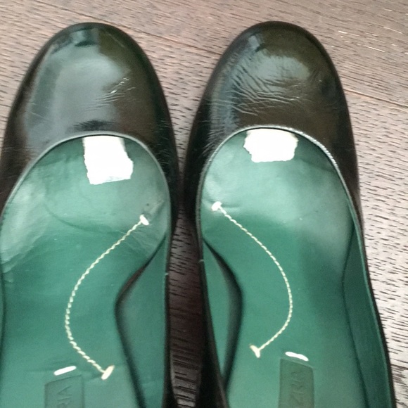 BCBG emerald green patent leather heel - Picture 6 of 6